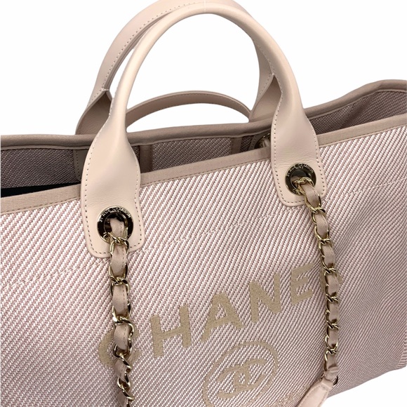 CHANEL Medium Deauville Tote Bag NEW 2020 - Picture 5 of 8